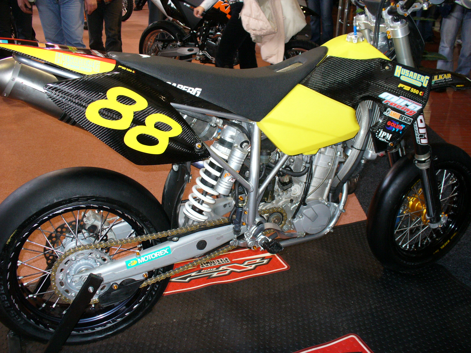Výstava motorek 035