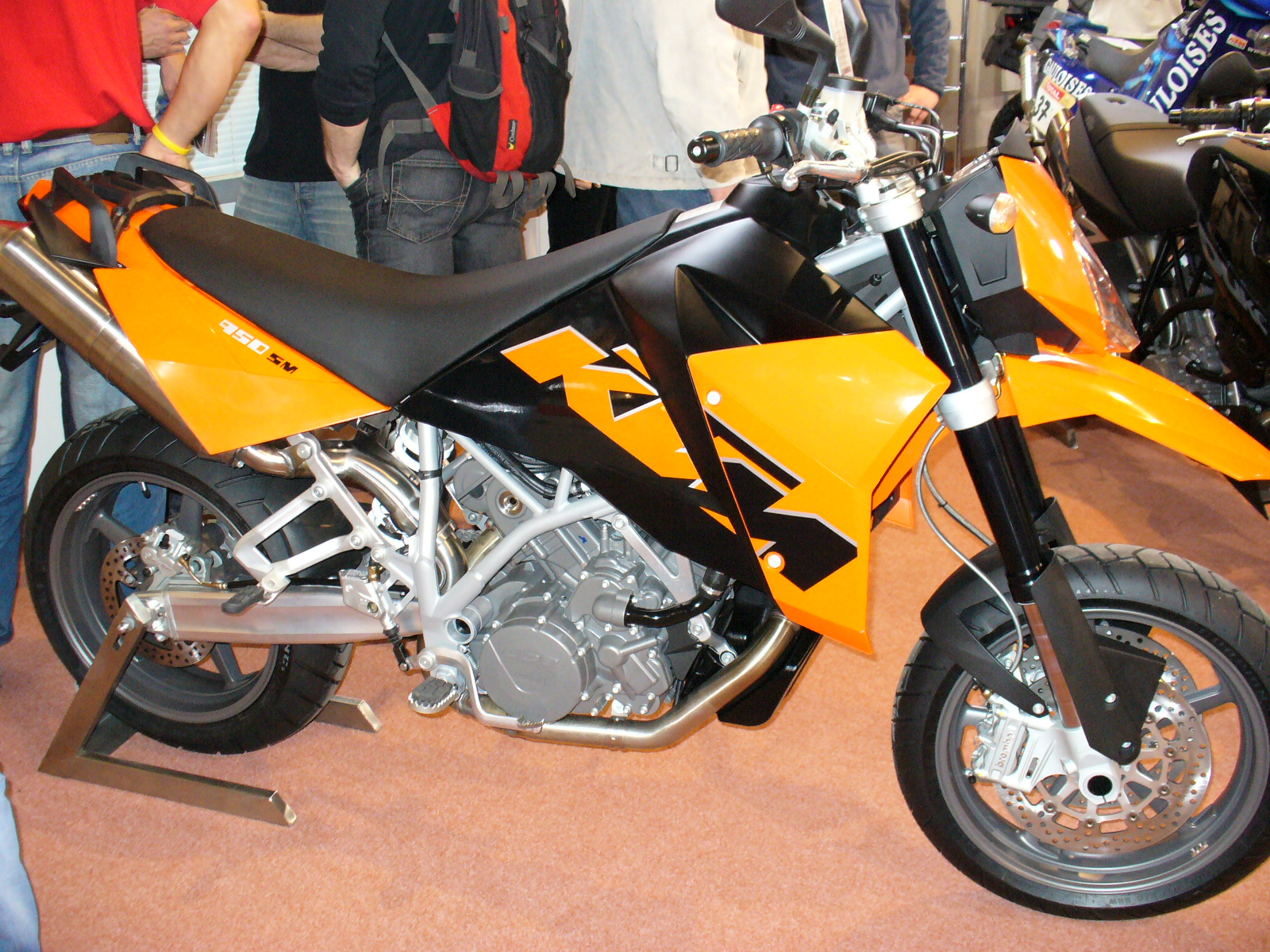 Výstava motorek 036