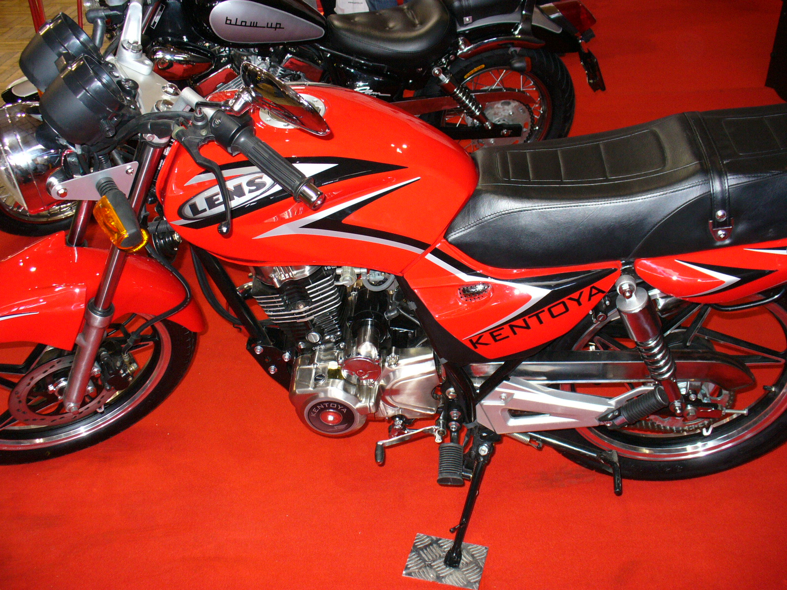 Výstava motorek 037