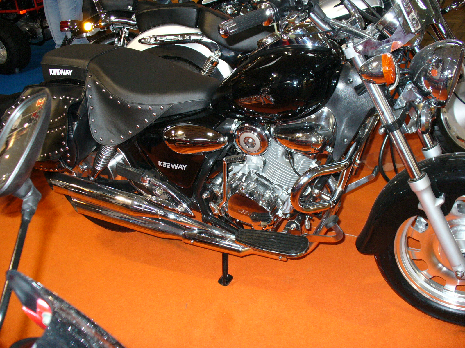 Výstava motorek 087